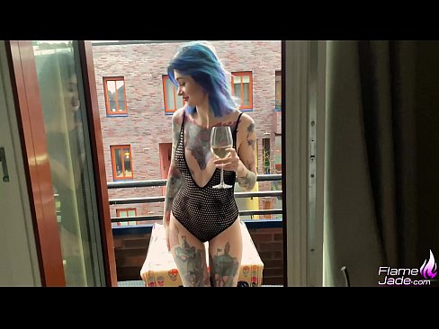 ❤️ Enorm tjej som suger med en gupp och knullar passionerat under öppen himmel ❌ Porno at sv.pornosexphoto.ru ﹏